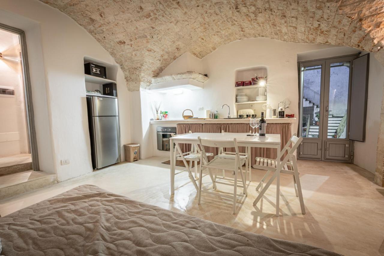Vacation And Short Stay Suites & Apartments Ceglie - Celso Ceglie Messapica Esterno foto